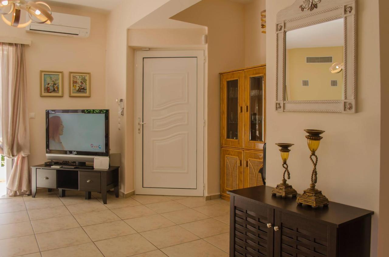 Villa Aretaki Kalamaki  Bagian luar foto
