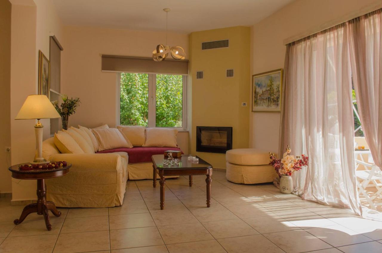 Villa Aretaki Kalamaki  Bagian luar foto